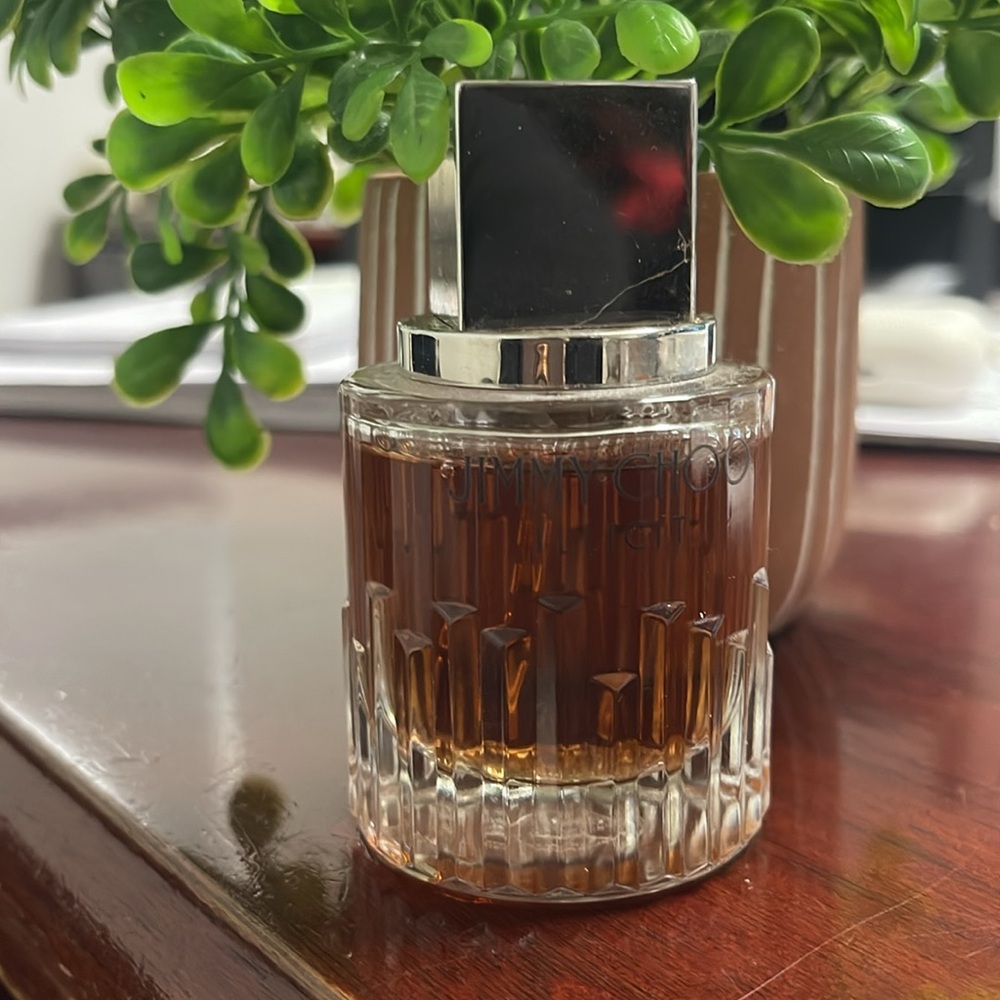 🌸JIMMY CHOO “Illicit” - Picture 3 of 4